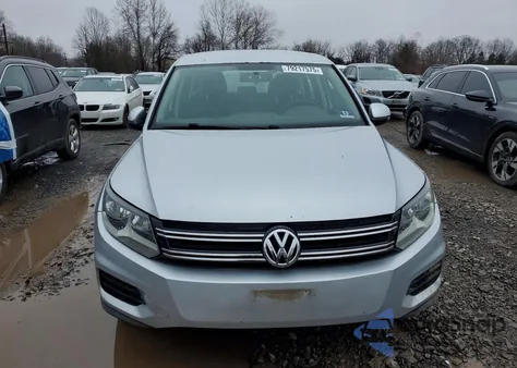 2013 Volkswagen Tiguan S из США, поврежденный, VIN WVGBV3AX5DW621756